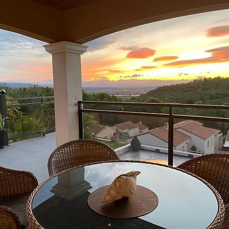 Villa De Vacances Le Teil ภายนอก รูปภาพ